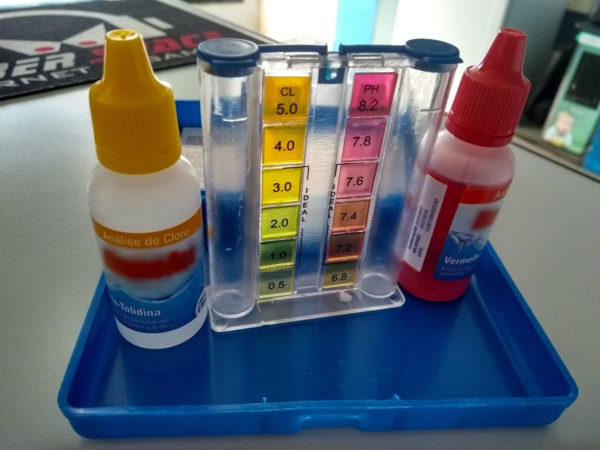 Kit de teste e correção de pH da água da piscina