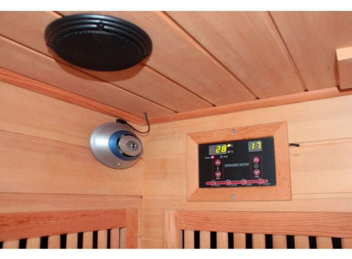 Acessórios para sauna, painel eletrônico e auto falante instalados 
