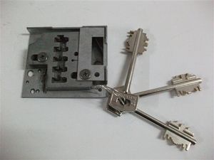 Fechadura com chaves de segurança